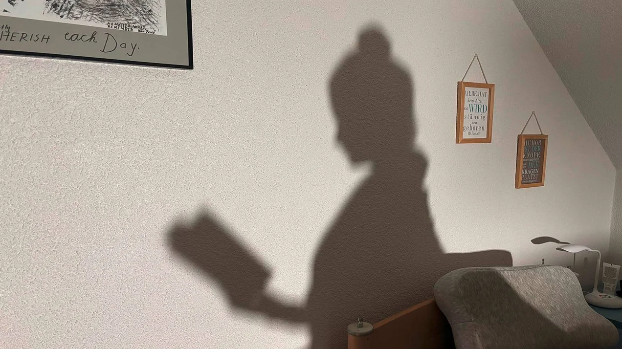 Essay: Das Leben der Schatten