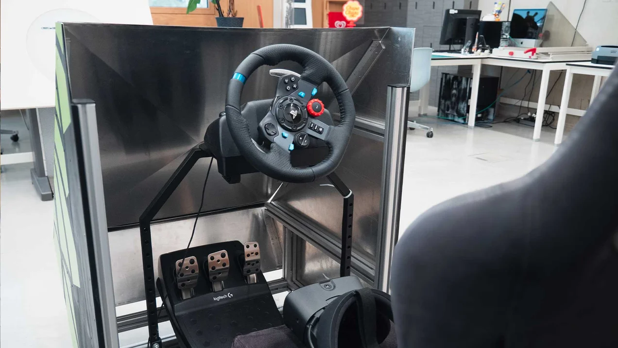 Recording of the Creative Lab with VR Racing Seat