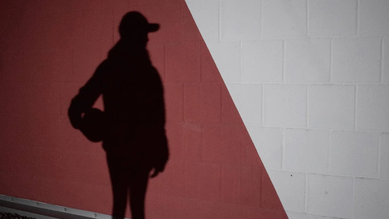Essay: Das Leben der Schatten