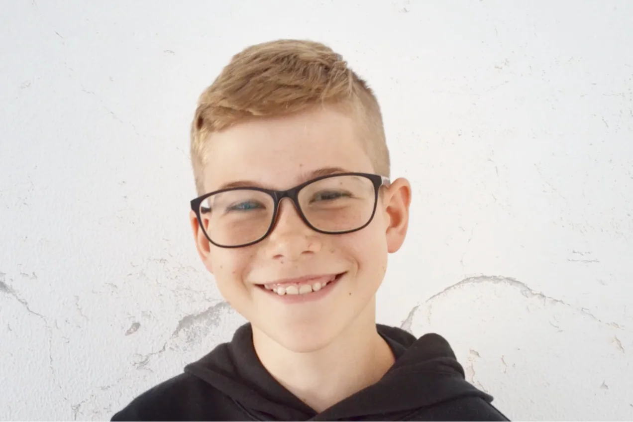 Eyeglass donation