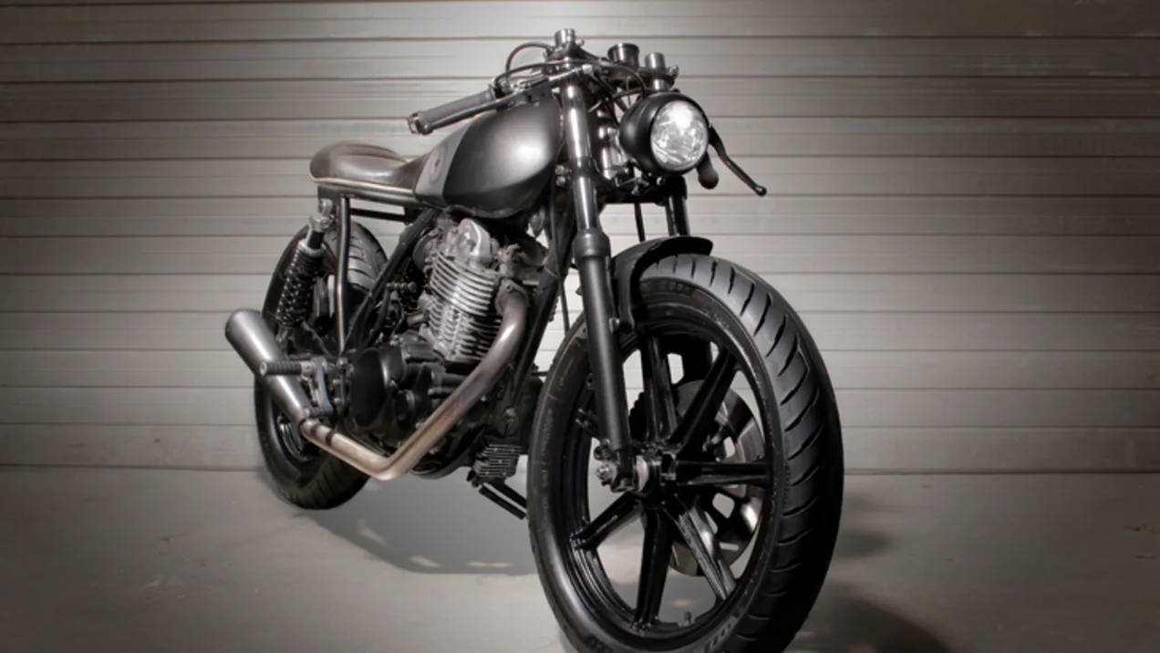 Fotografie einer Yamaha SR500