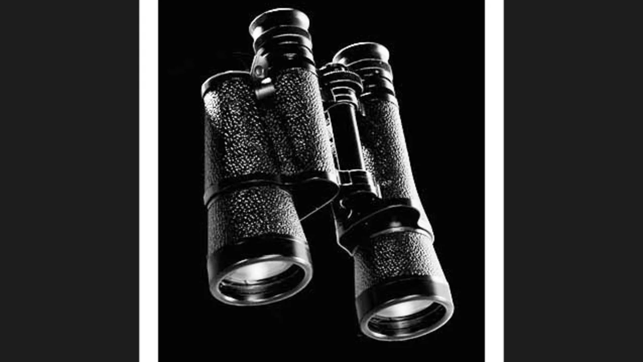 Advanced photography course - binoculars